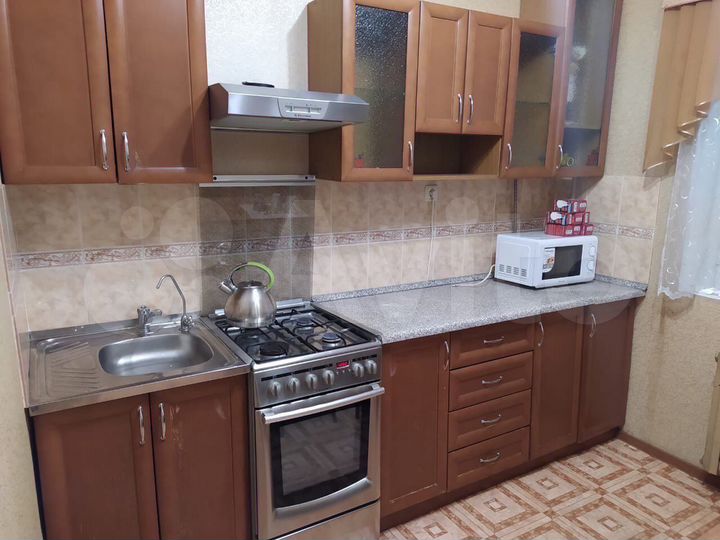 2-к. квартира, 53 м², 8/10 эт.