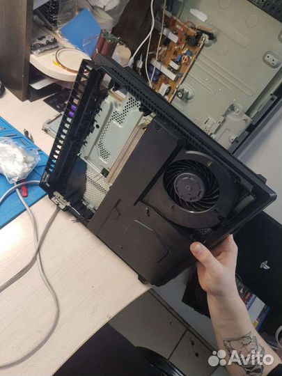 Ремонт игровых приставок PS3 PS4 PS5