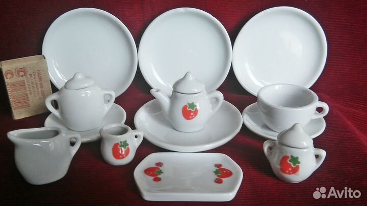 Солдатики,детская посудка,матрешки, 