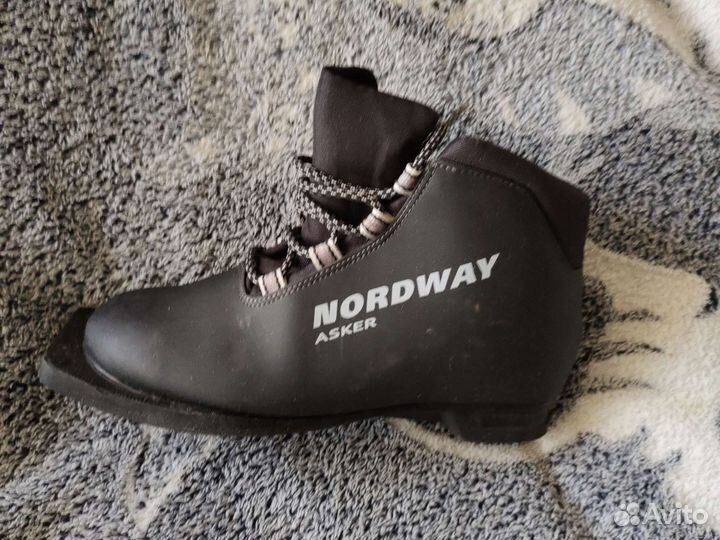 Ботинки для лыж