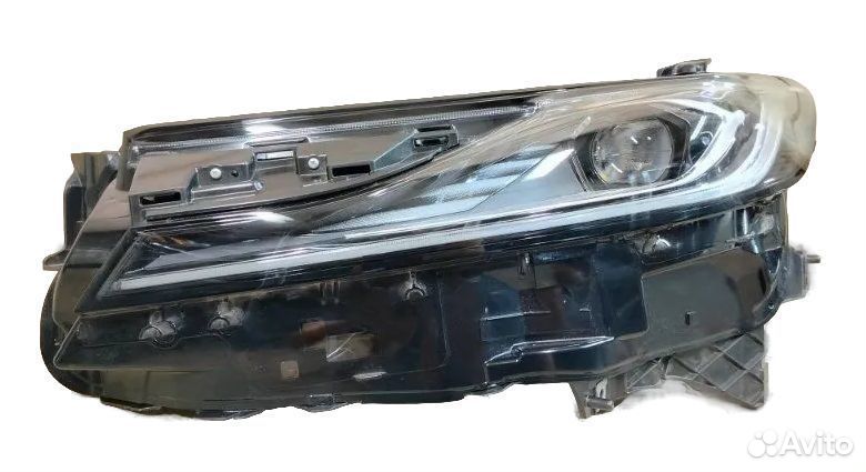 Фара передняя левая XV 80 Toyota Camry
