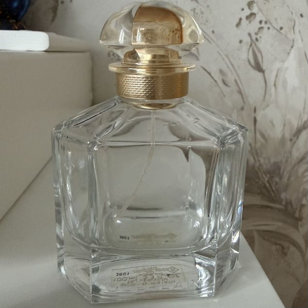Флакон от Mon Guerlain Eau de Parfum, Guerlain