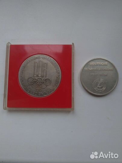 Настольные медали гдр