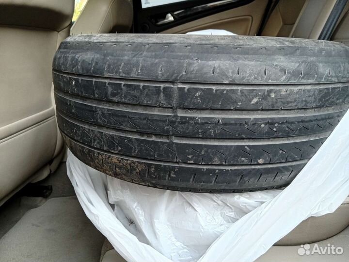 Pirelli Chrono 215/50 R17