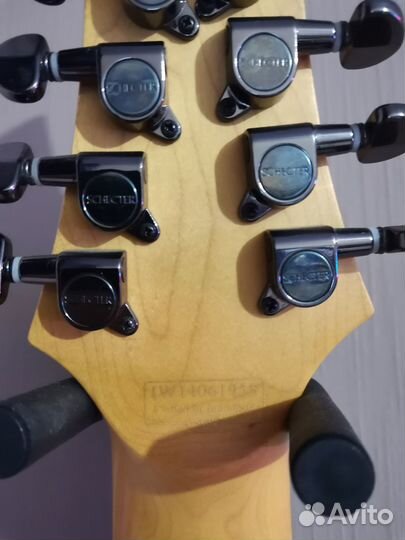 Schecter omen-8 Левша