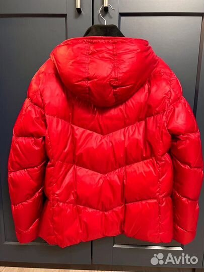 Пуховик Armani collezioni