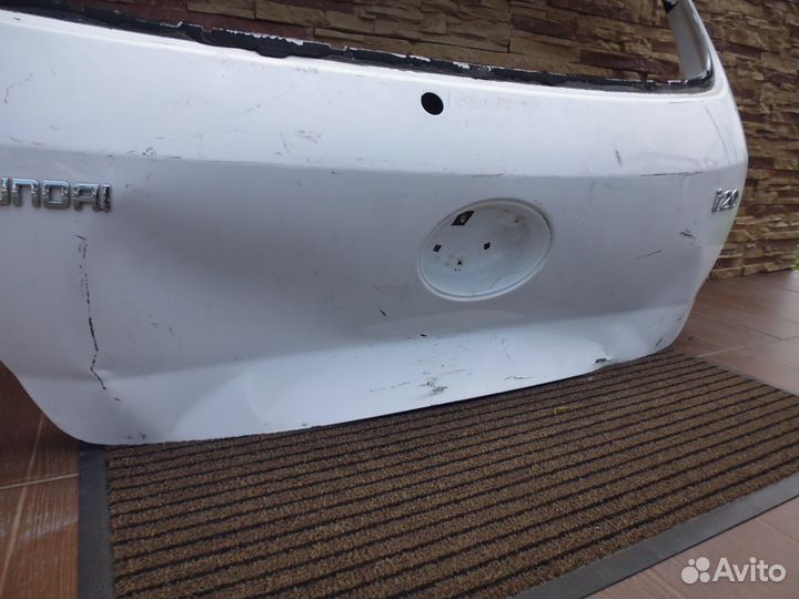 Крышка багажника Хендай i20 с 2008-2014