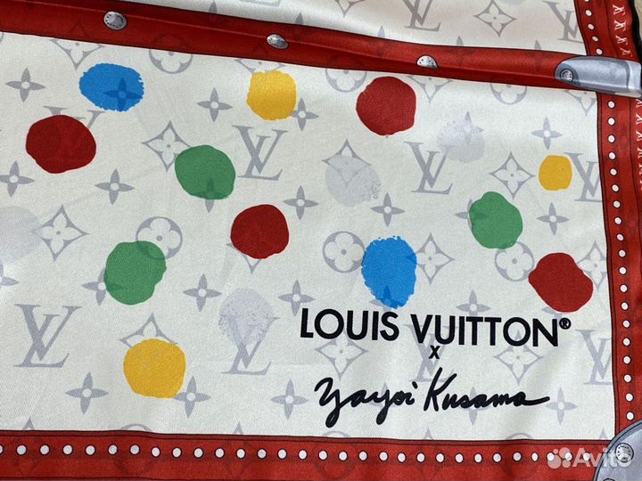 Платок шелковый Louis Vuitton