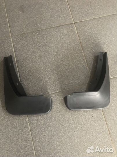 Брызговики jetta 6