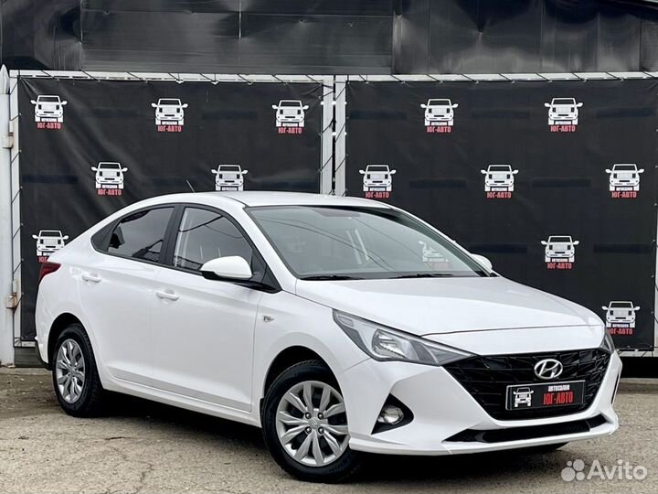 Hyundai Solaris 1.6 AT, 2022, 17 404 км