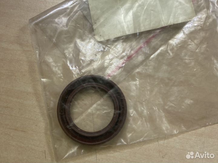 Сальник 15063000, 25,5*37,5*6