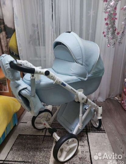 Коляска 2в1 raffaelloголубая в хорошем состоянии