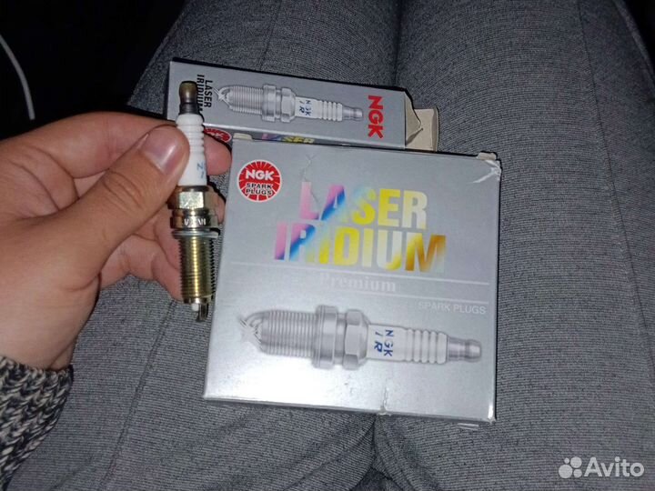 Свечи зажигания ngk