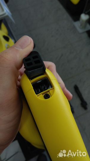 Пылесос аккумуляторный Karcher VC 4s Cordless