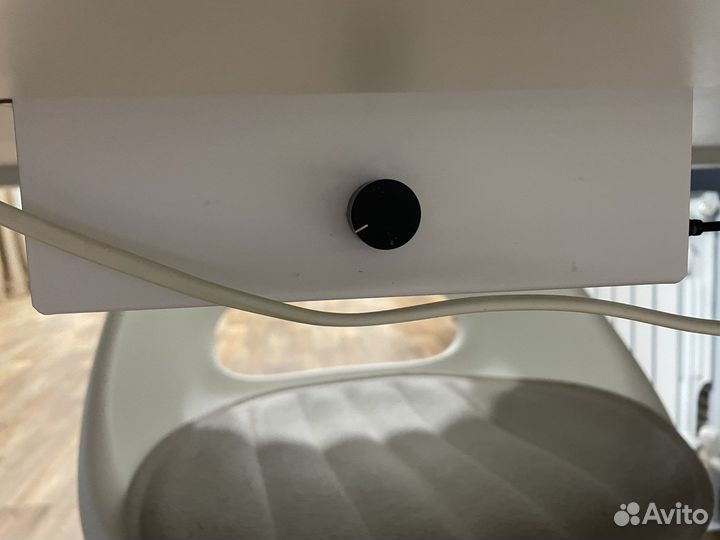 Встраиваемый пылесос для маникюра