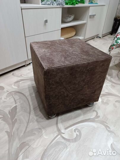 Пуф не открывающейся