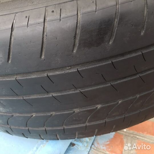 Bridgestone Dueler H/L 235/55 R20 102V