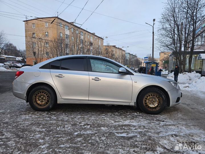 Chevrolet Cruze 1.6 МТ, 2010, 135 000 км