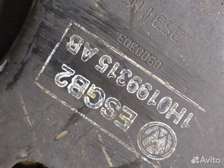 Балка подвески передняя Volkswagen Polo, 1999