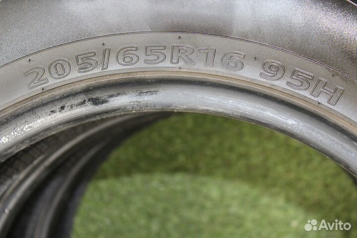 Kumho Solus SA01 KH32 205/65 R16 95H