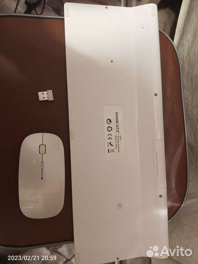 Клавиатура и мышь беспроводная