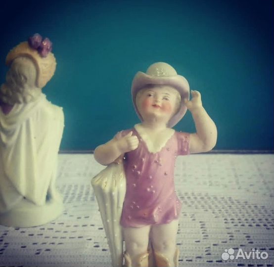 Статуэтки парные фарфоровые, Европа