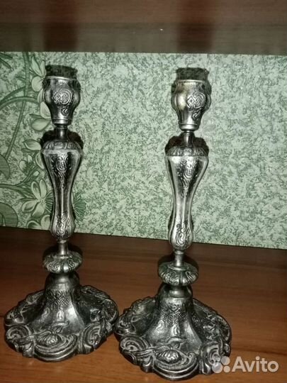 Старинный подсвечник