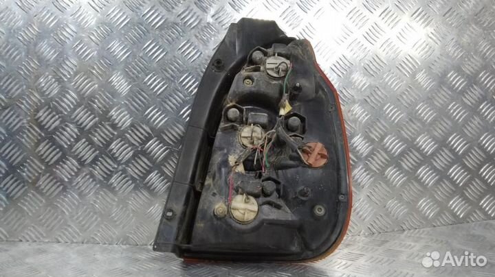 Фонарь Hyundai Terracan (2001-2006)