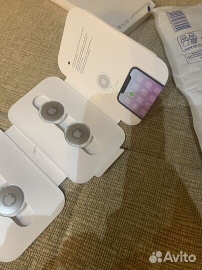 Apple AirTag новый