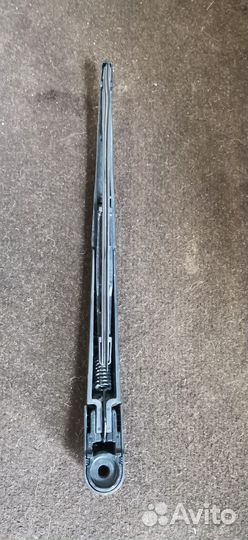 Поводок стеклоочистителя задний Kia Rio X-line