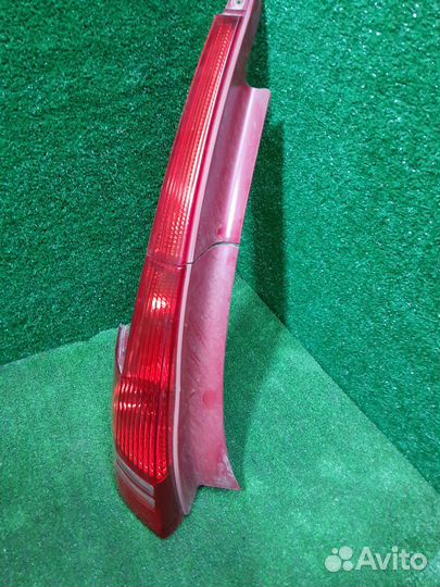 Фонарь задний левый ситроен c4 1
