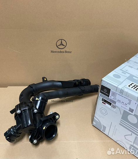 Термостат GLC-class w253 m274 Mercedes