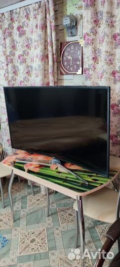 Телевизор samsung SMART tv