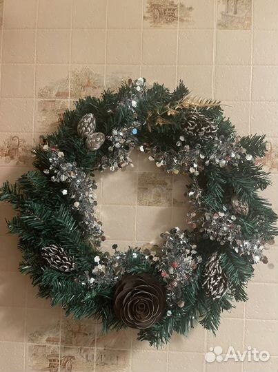 Новогодние венки для украшения дома