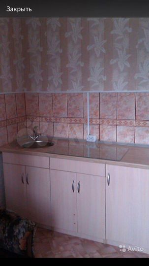Комната 10 м² в 3-к., 1/3 эт.
