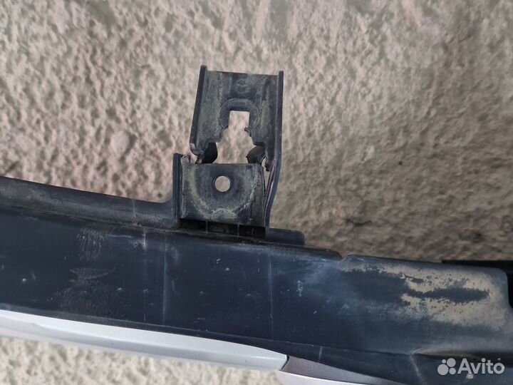 Решетка радиатора передняя Toyota Fortuner 2