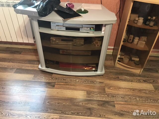 Тумба под телевизор