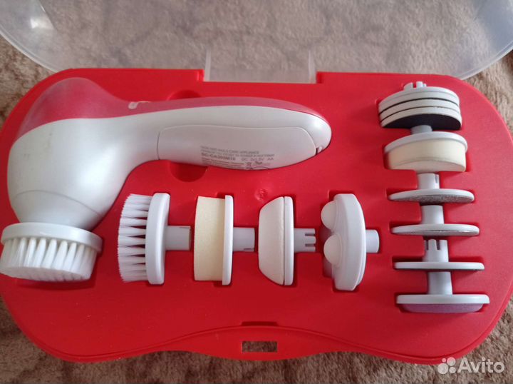 Прибор для умывания и маникюра