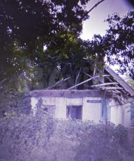 Дом 22,3 м² на участке 8,6 сот.