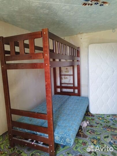 Кровать двухьярусная бу