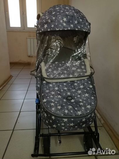 Детские санки с колесами