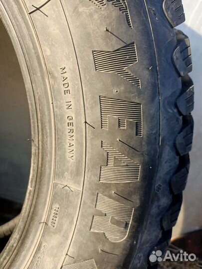 Goodyear Ultragrip Ice Arctic 225/65 R17 102T