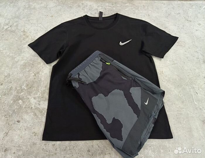 Спортивный комплект nike 2 в 1