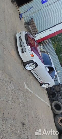 Toyota Mark II 2.5 AT, 1996, 30 000 км