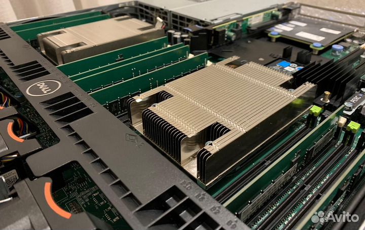 Сервер Dell R630 8SFF 2x E5-2697v4 16GB