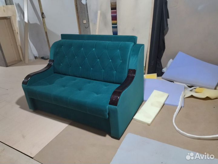 Диван мини