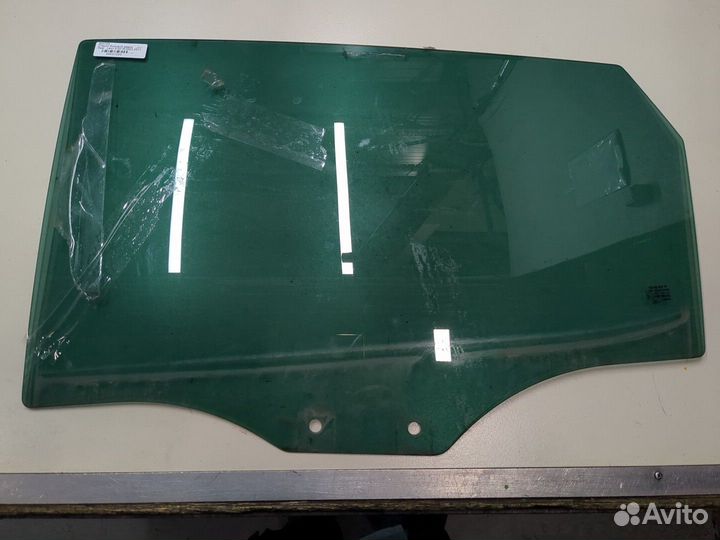 Стекло боковой двери Seat Leon 3, 2017