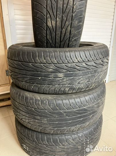 Maxxis Victra R19 225/55 R19 99W