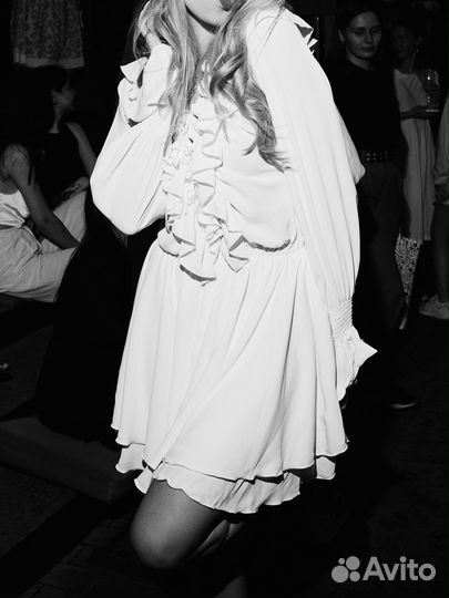 Платье белое женское