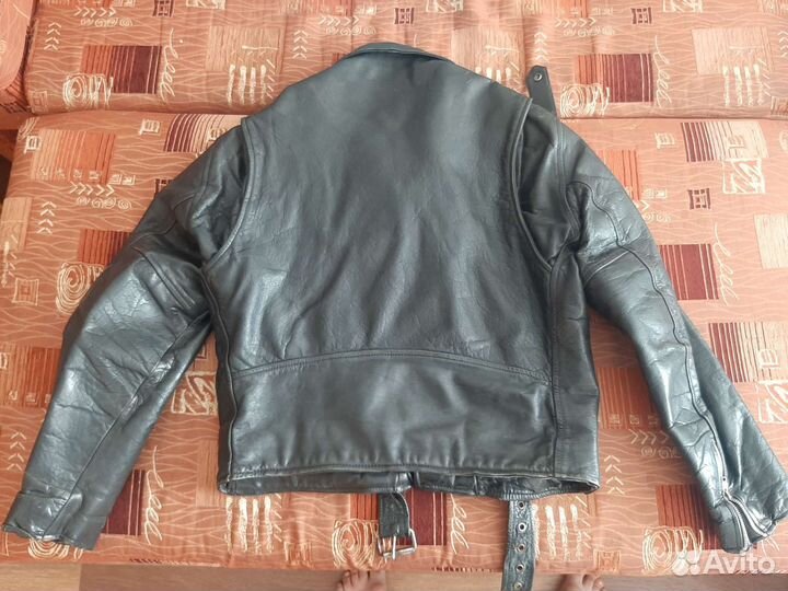 Мотокуртка кожаная мужская